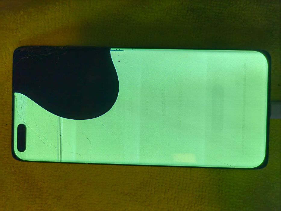 Huawei P40 pro за дисплей е