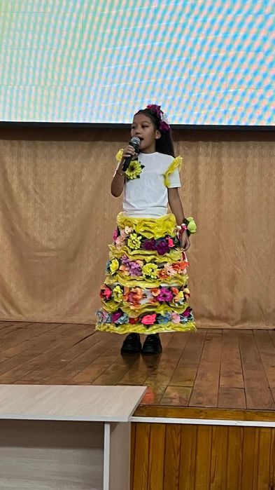 Kocтюм из пaкетов