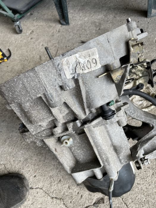 Cutie de viteza Dacia logan Sandero 12 16V