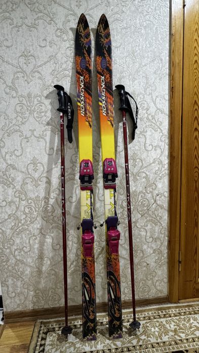 Горные лыжи 160см + палки