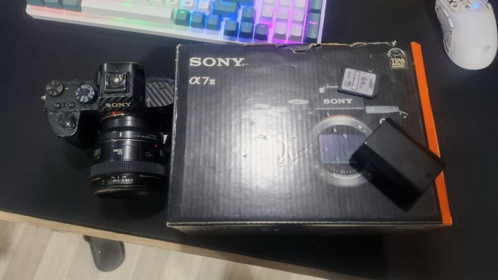 sony a7 iii - 3 body