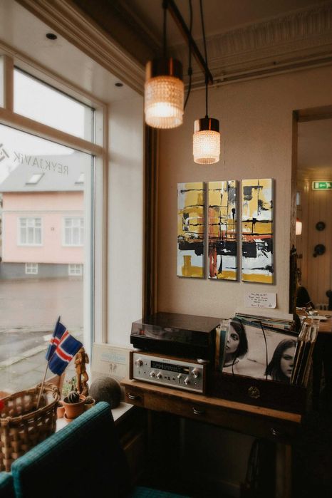 Големи абсрактни авторски картини за дома и офиса!