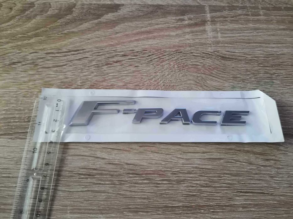 емблема лого Ягуар Jaguar F-Pace