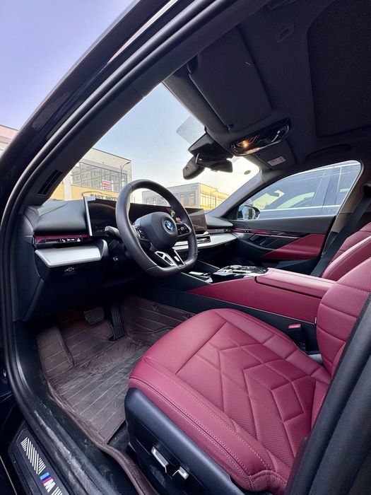 BMW I 5 2024 electro 35L