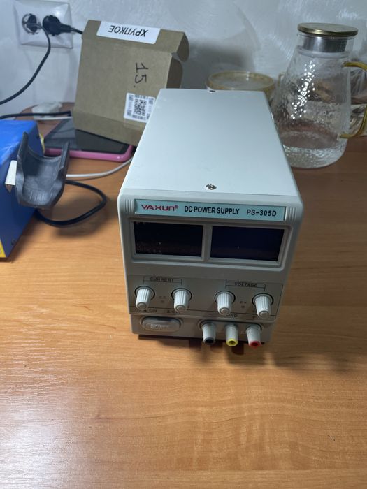 Лабораторный блок питания