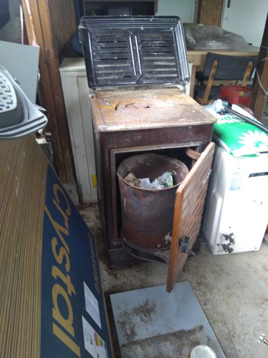 Печка на дърва и въглища