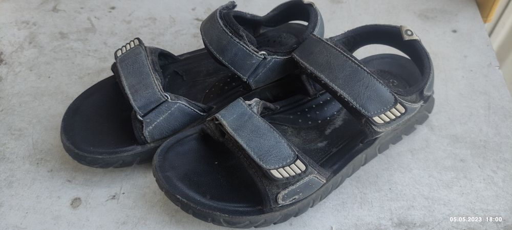 Сандали на мальчика