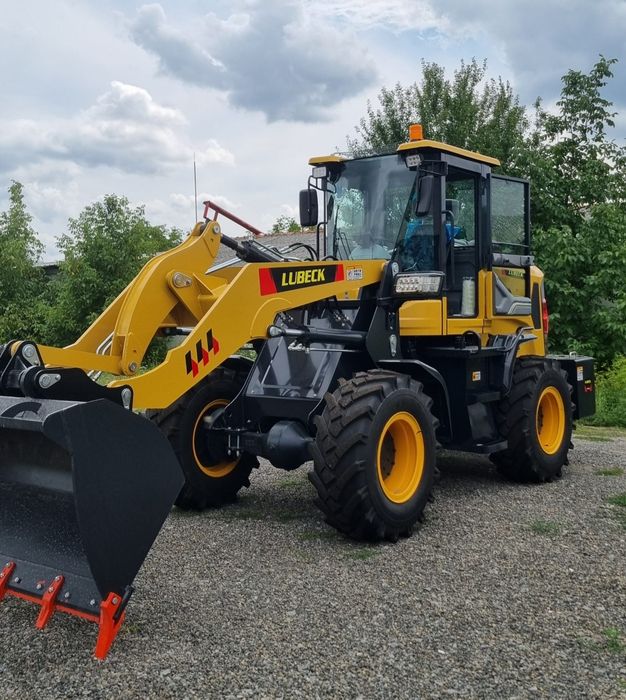 Încărcător Frontal Lubeck FR 301W- 3 tone încarcare-4.2m H. NOU 2026~Leasing/Rate