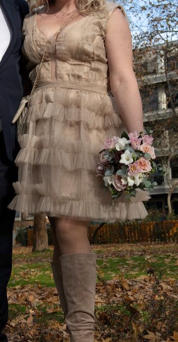 Официална кукленска рокля, екрю