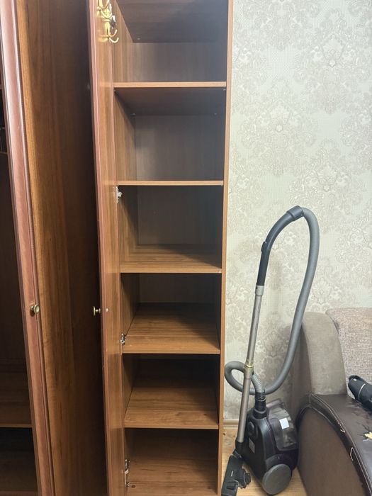 Продам шифоньер Шатура