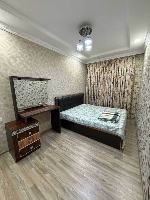 Продам шайхонтохир жангох  4 хона 5 этаж 9 этажлий дом