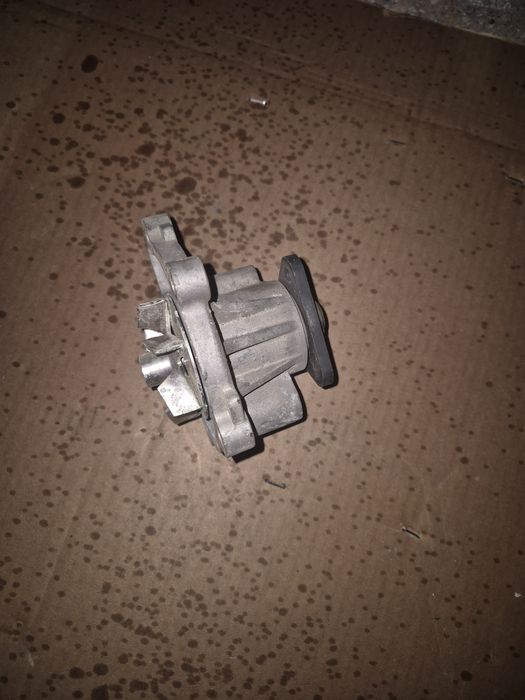 Запчасти митсубиси 2л. Мотор 4В11