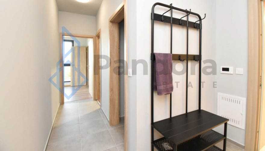 Дава се под наем Тристаен апартамент в София, Гео Милев - 80 кв.м за 700 € - Снимка #2