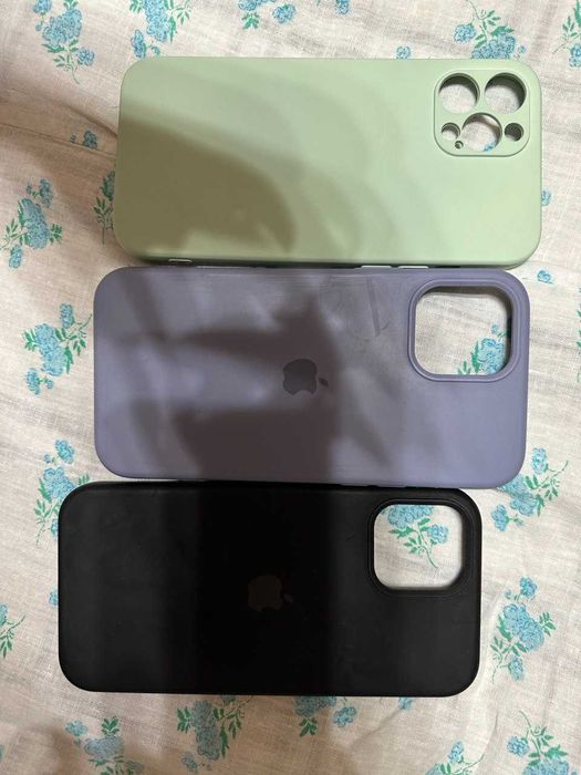 Срочно продам чехлы на 12 Pro Max