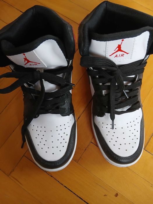 Кецове Nike Air Jordan
