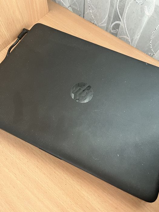 Ноутбук HP Laptop 14-bs0xx.