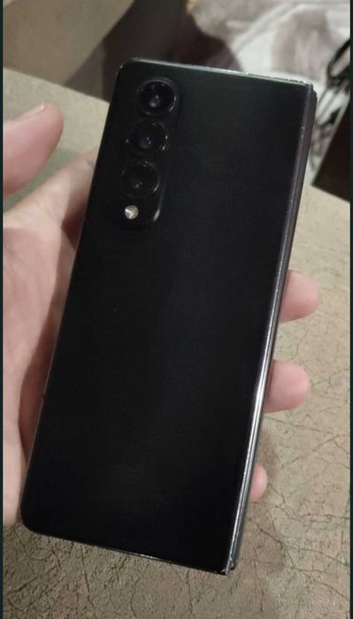 Samsung galaxy z fold 4