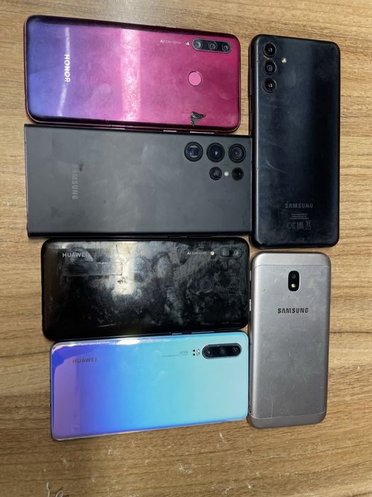 Lot telefoane samsung 350 lei