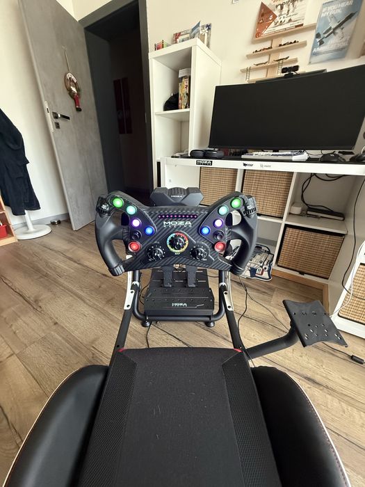 MOZA R3 Direct Drive + Volan MOZA KS + Pedale | Stare ca nouă