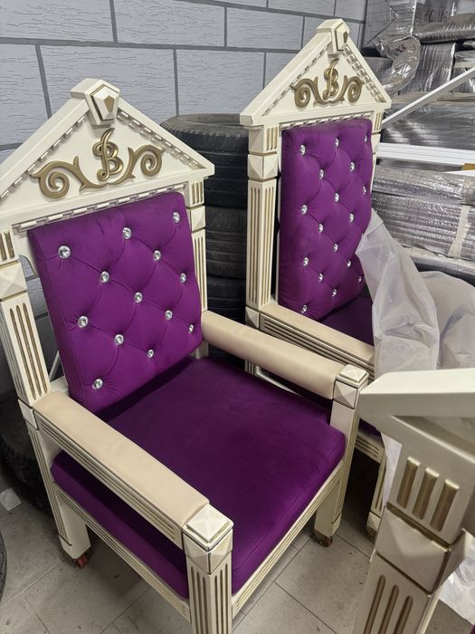 Продам двери окна стейшины цветы