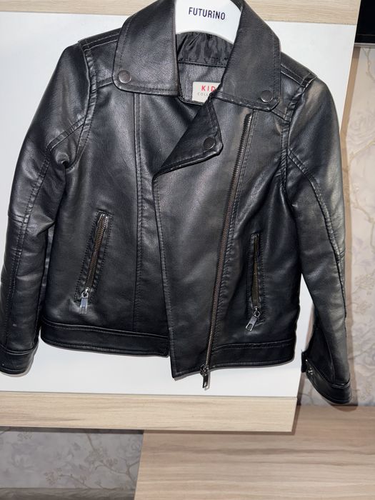 Кожаная куртка черная Defacto kids 5-7 лет