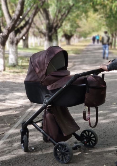 Продам коляску anex cross 2 в 1