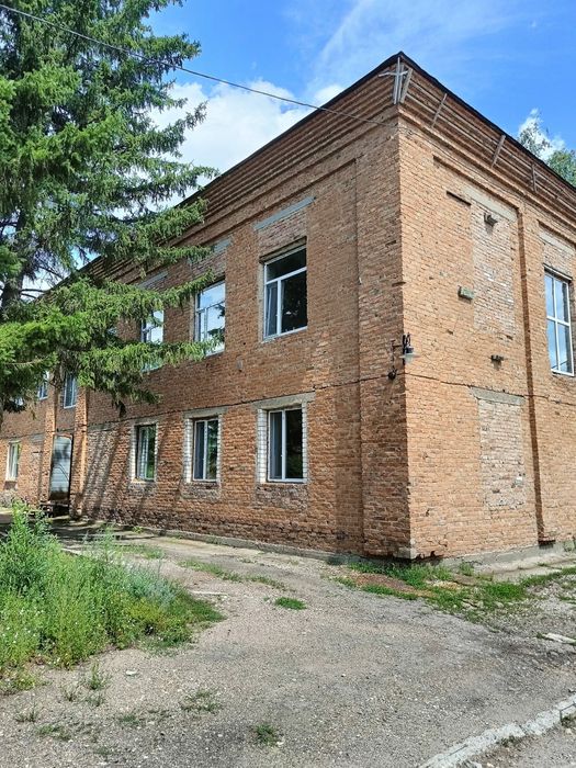 Продам здание с землёй