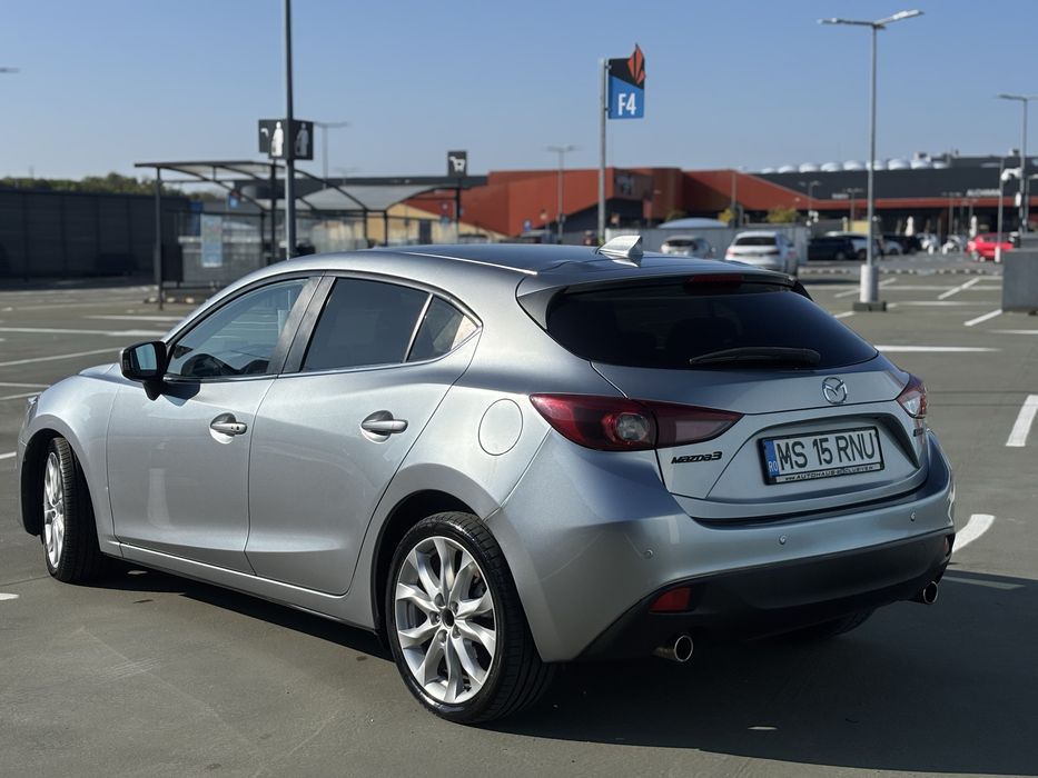 Mazda 3/Sport-line