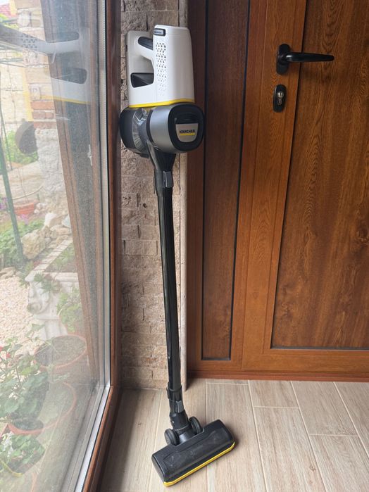 Прахосмукачка Karcher VC4 MYHOME Pet