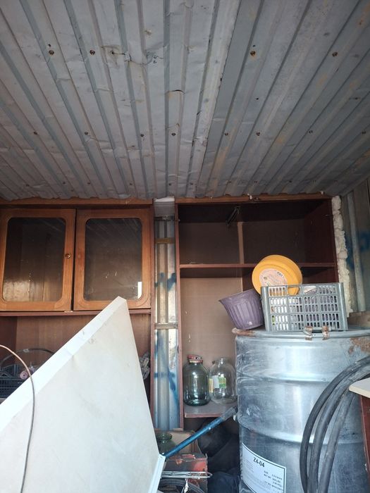 Железные компактные вагон