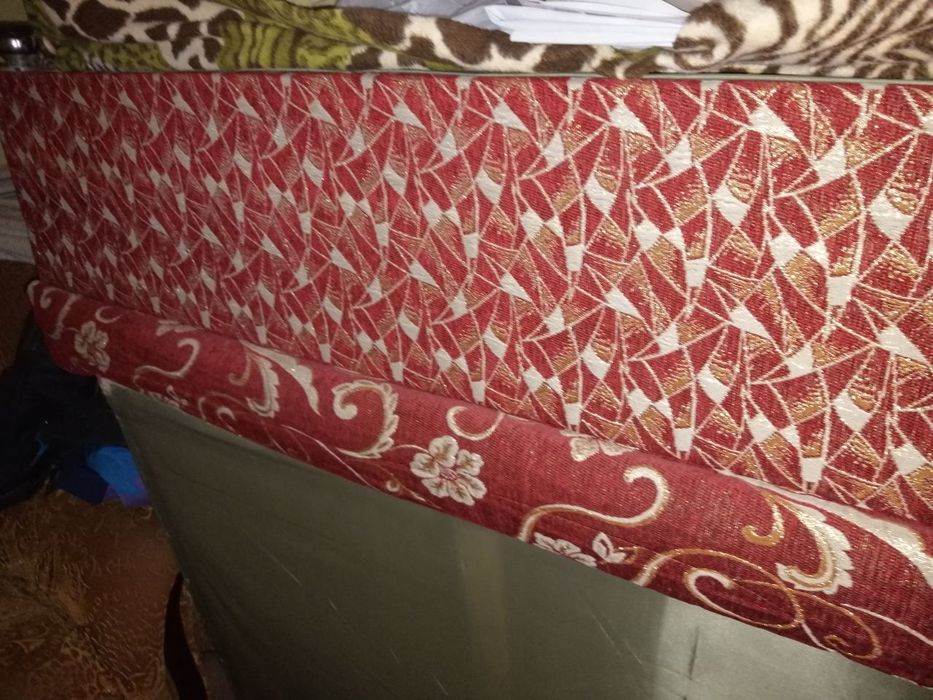 Старый мебели продается цена договорная обсудим при встречи