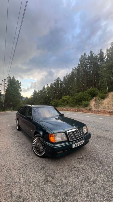 Мерседес 124  2.8