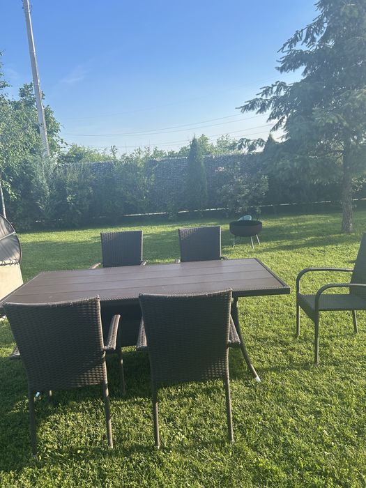 Masa de terasa, gradina
