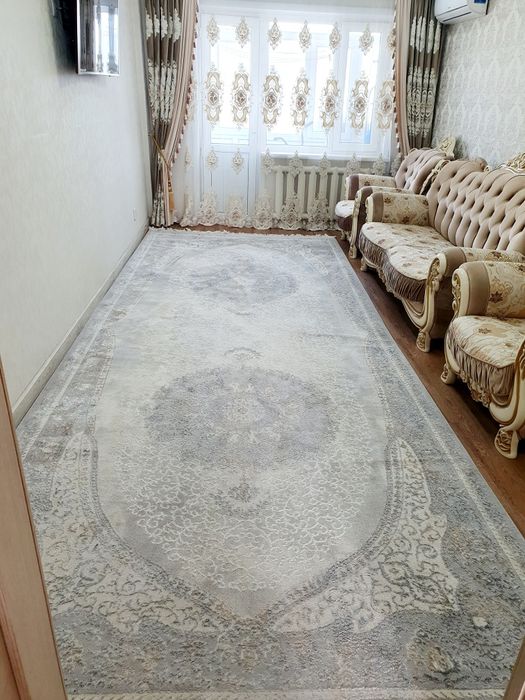 Продается ковер в отличном состояния