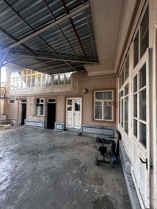 Uyni bir qismi sotiladi