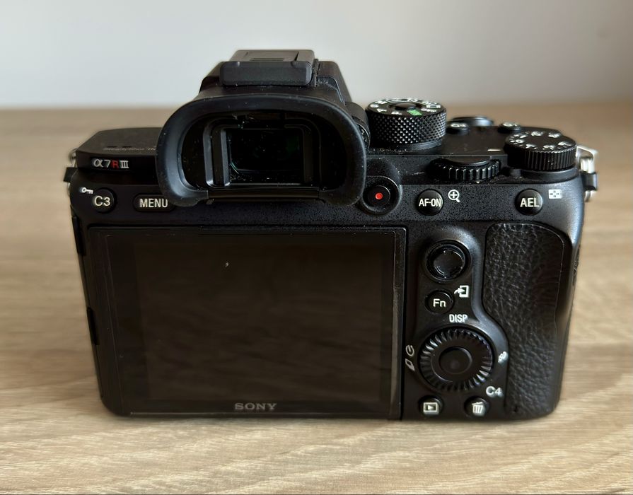 Camera foto mirrorless Sony A7R3