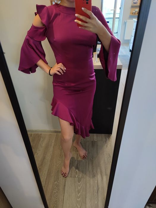 Rochie eleganta asimetrica