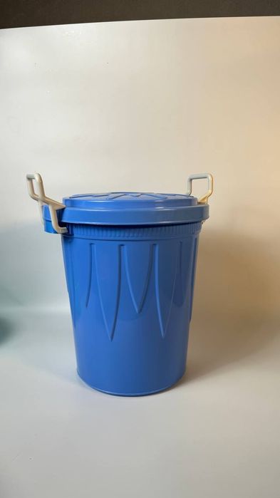 Бак круглый с крышкой(Мусорный бак)100 л,85л, 70 л, 50 л ,40 л