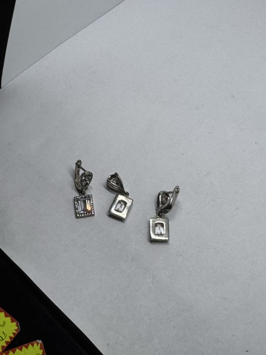 комплект сребърни обеци и висулка 8.34