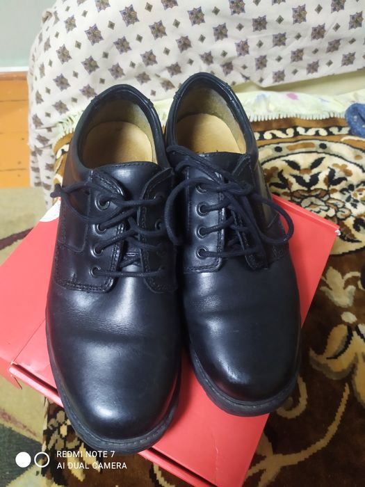 Продам мужские туфли