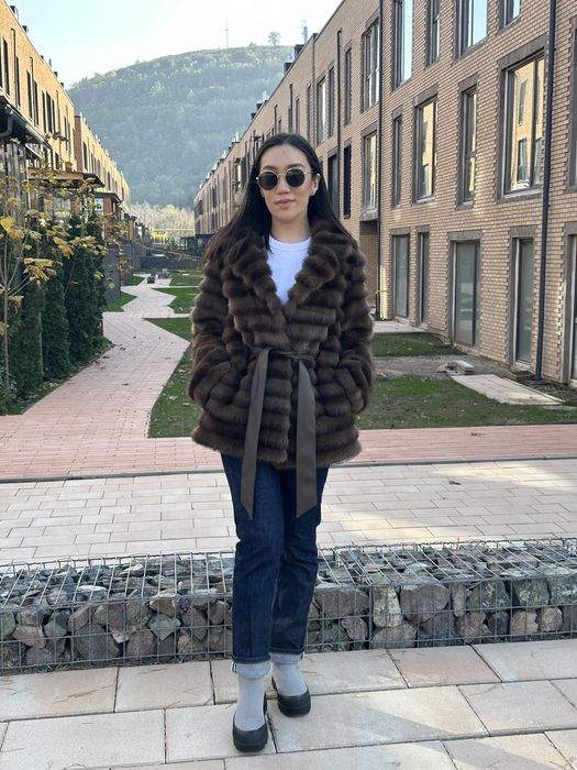 Продам эко шубу под соболя