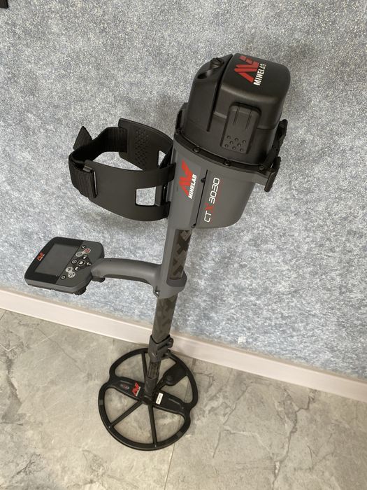 Металоискатель  Minelab СТХ 3030