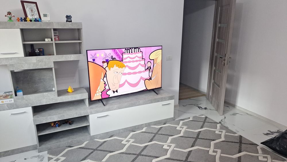 Apartament  2 camere semidecomandat