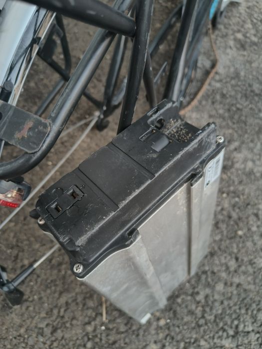 Bicicleta electrica 28 roata 36v