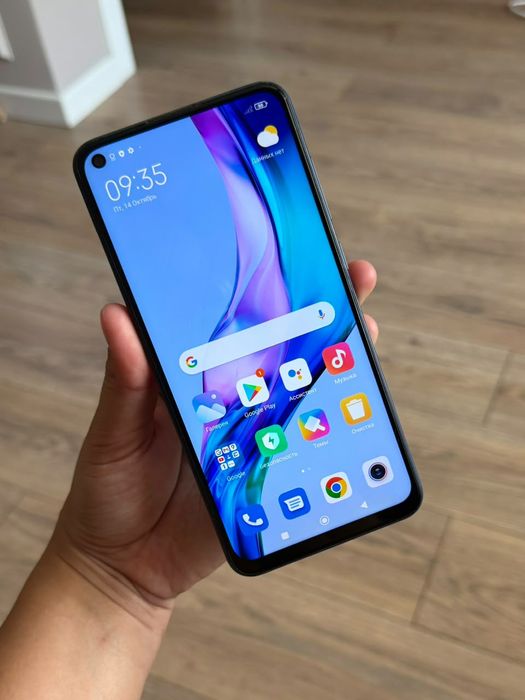 Продам Samsung А30s