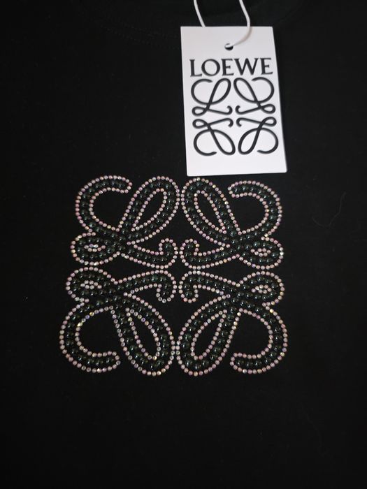 Уникална тениска Маркова с камъни С размер