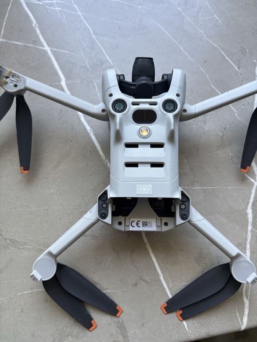 DJI mini 4 pro fly more combo