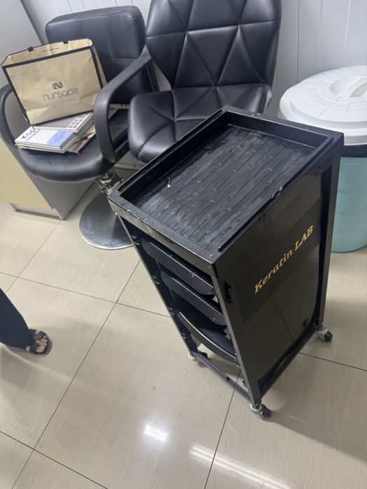 Помошницы для салона