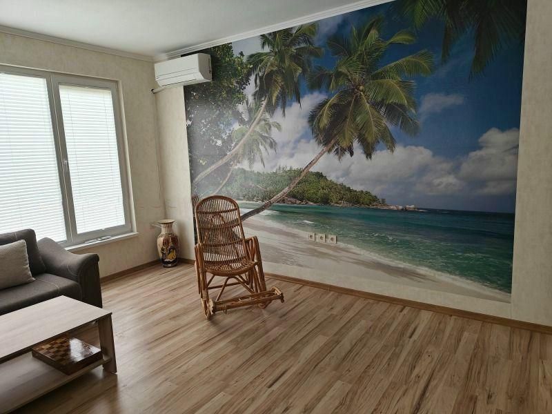 Дава се под наем Тристаен апартамент в София, Лозенец - 95 кв.м за 1000 € - Снимка #1