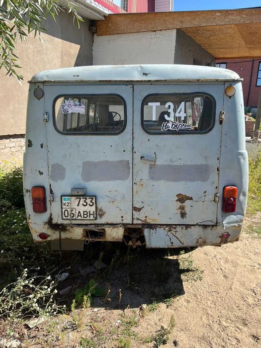 Продам УАЗ 3303 (Буханка)